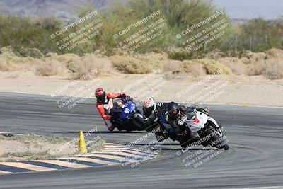 media/Nov-16-2025-Race Pace (Sun) [[8c5fa54630]]/Non Verified Riders (1st 20 Minutes)/2-Turn 10 (1010am)/